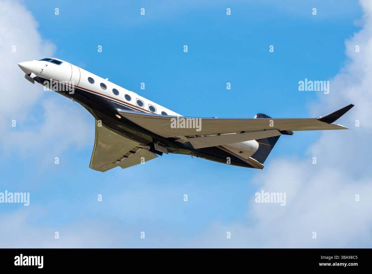 Flexjet Gulfstream G650ER, decollo all'aeroporto Costa del Sol di Málaga, registrazione N660FX. Foto Stock