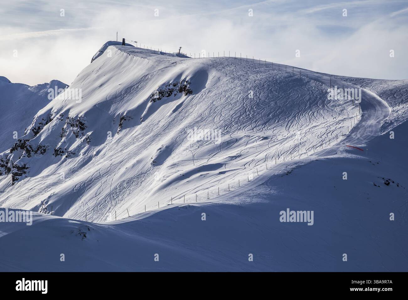 Alpi francesi invernali innevate, località sciistica Flaine, Grand Massif in vista del Monte bianco, alta Savoia, Francia, Araches-la-Frasse, Francia, Europa Foto Stock