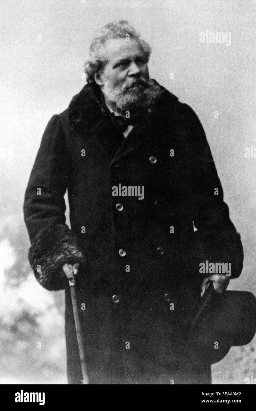1900 Archivio storico Olycom/Lapresse Giosuè Alessandro Giuseppe Carducci (Valdicastello, 27 luglio 1835 - Bologna, 16 febbraio 1907) è stato un poeta, scrittore e critico letterario italiano. Carducci è stato il primo italiano vincitore del Premio Nobel per la letteratura. Insieme a Camillo Golgi, è stato il primo italiano in assoluto insignito di tale premio nel 1906. Nella foto: Il poeta Giosuè Alessandro Giuseppe Carducci premio Nobel per la letteratura nel 1906 nella foto: Il poeta Giosuè Alessandro Giuseppe Carducci, Premio Nobel per la letteratura nel 1906 Foto Stock 1900 Archivio storico Olycom/Lapresse Giosuè Alessandro Giuseppe Carducci (Valdicastello, 27 luglio 1835 - Bologna, 16 febbraio 1907) è stato un poeta, scrittore e critico letterario italiano. Carducci è stato il primo italiano vincitore del Premio Nobel per la letteratura. Insieme a Camillo Golgi, è stato il primo italiano in assoluto insignito di tale premio nel 1906. Nella foto: Il poeta Giosuè Alessandro Giuseppe Carducci premio Nobel per la letteratura nel 1906 nella foto: Il poeta Giosuè Alessandro Giuseppe Carducci, Premio Nobel per la letteratura nel 1906 Foto Stock