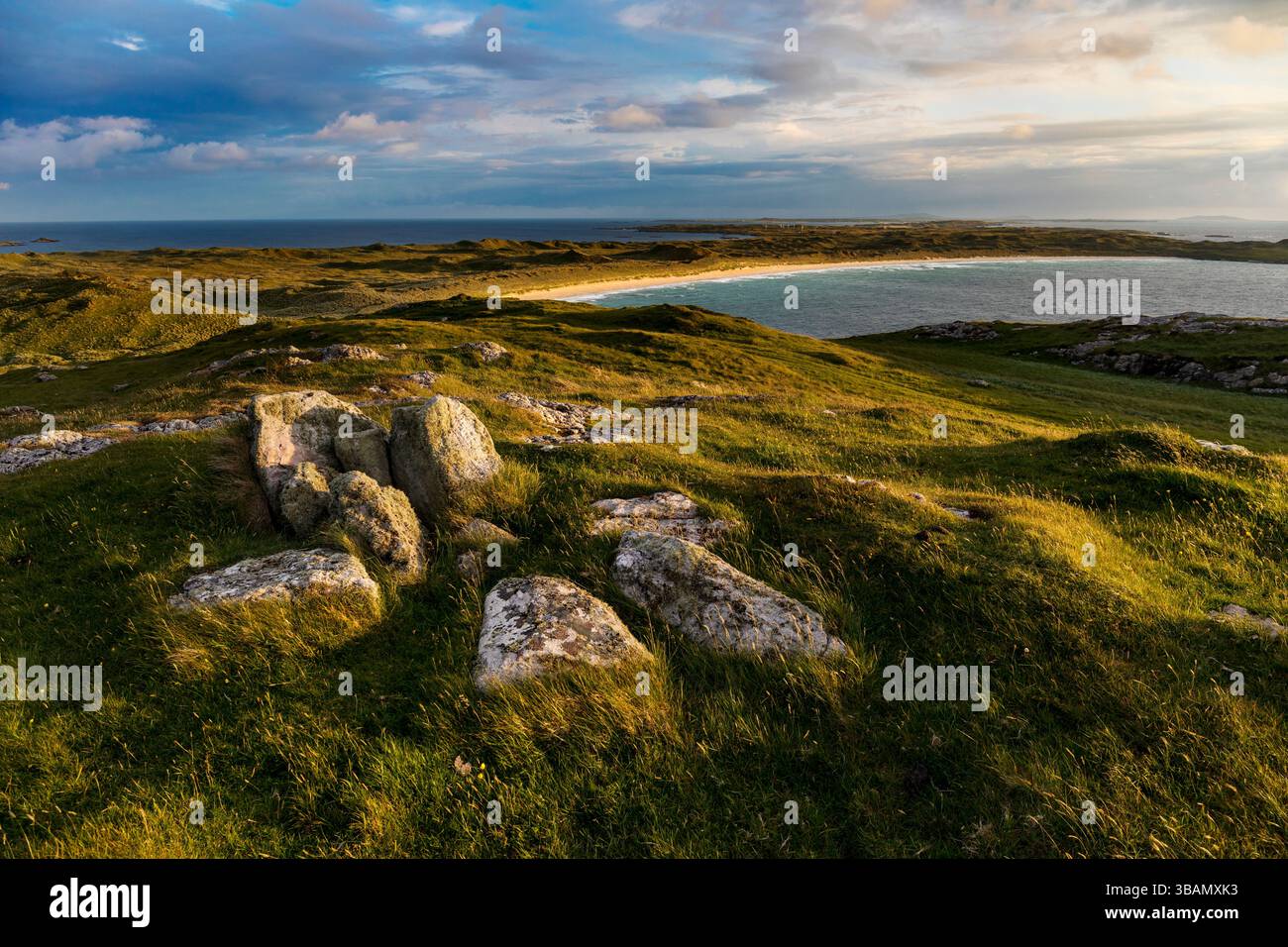 Coll; veduta di Feall Bay da Ben Feall; Scozia; Regno Unito Foto Stock