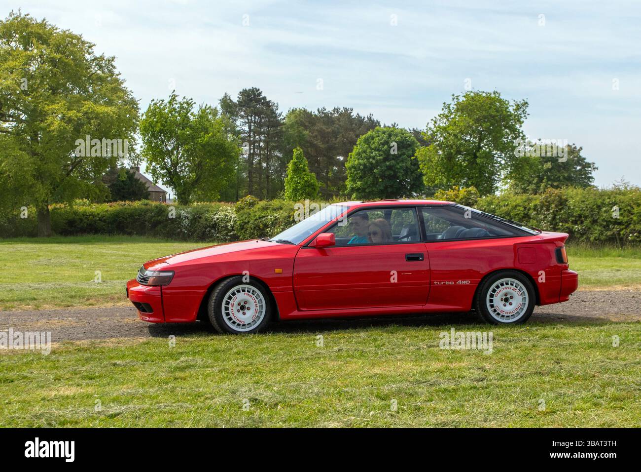 1089 80 anni Ottanta Red Toyota Celica GT-Four AWD Car Coupé benzina 1998 cc; 2025 Wheels Up North, evento di cultura automobilistica, evento di corse classiche e supercar modificato, Longridge, Inghilterra, Regno Unito Foto Stock