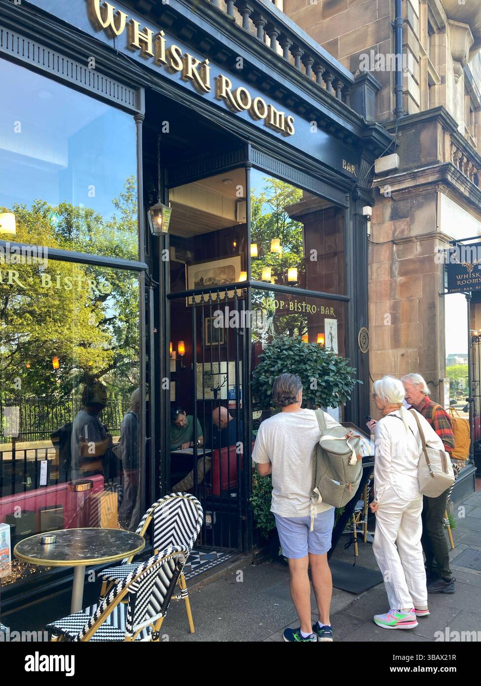 Ristorante Whiski Rooms, North Bank Street, Edimburgo, Scozia - Immagine stock catturata con smartphone