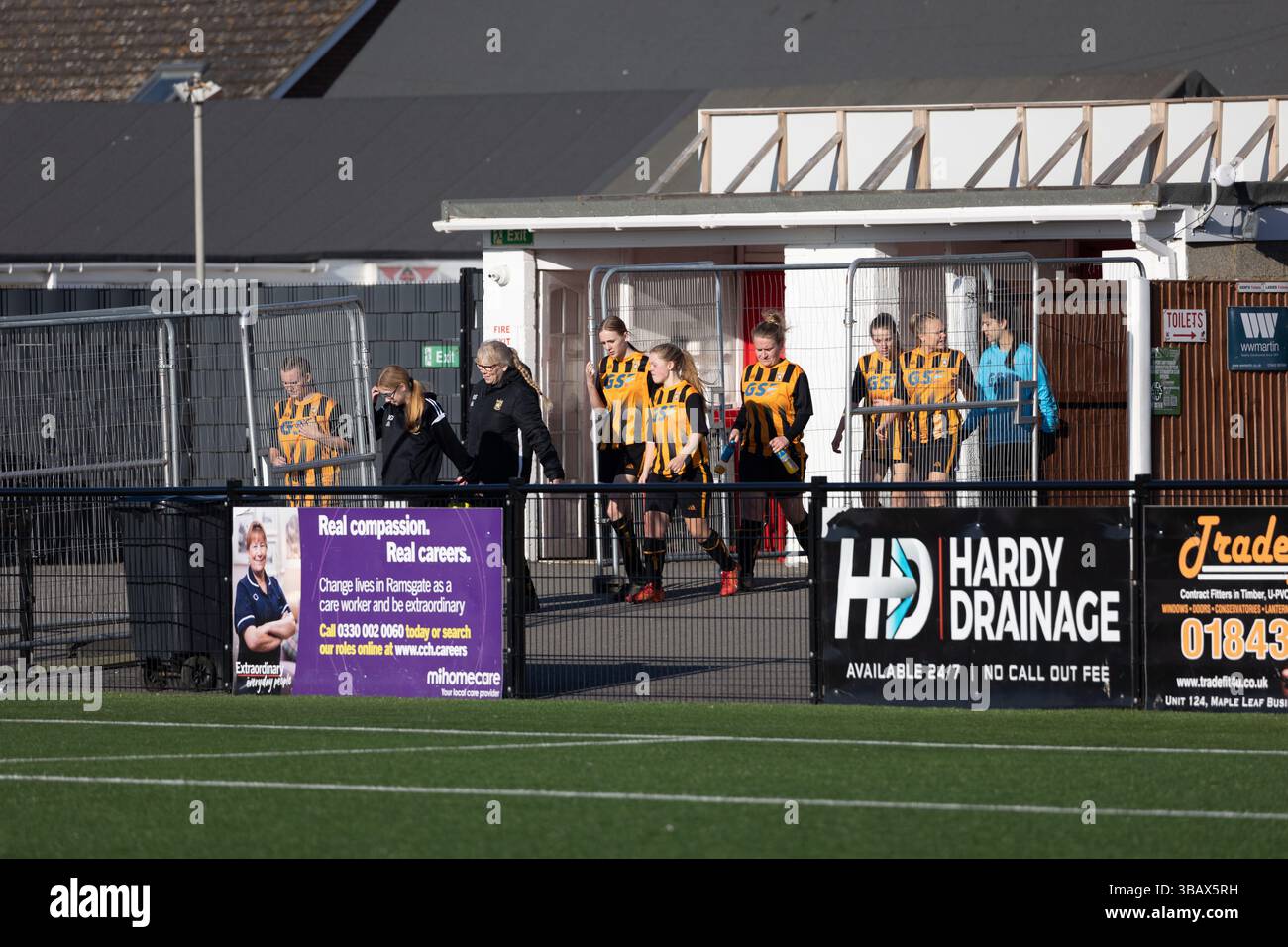 RamsgateTown FC Women team contro Folkestone Invicta Women. Fotografo: P3T Photography Foto Stock