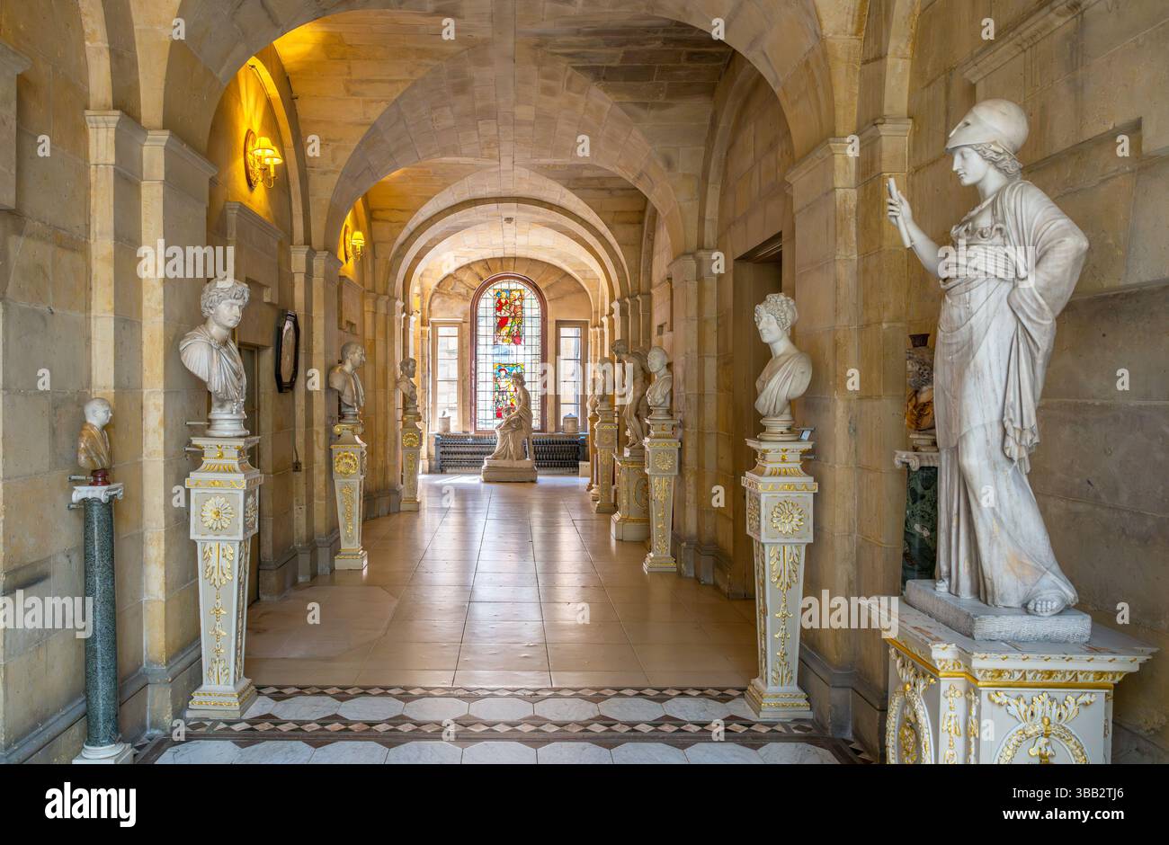 Interno del Castle Howard, una casa signorile vicino a York, Yorkshire, Inghilterra, Regno Unito Foto Stock
