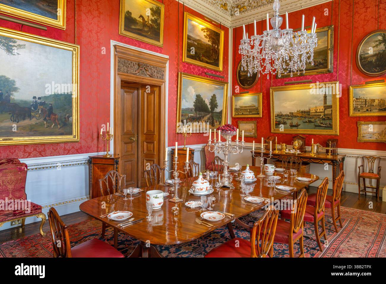 Interno del Castle Howard, una casa signorile vicino a York, Yorkshire, Inghilterra, Regno Unito Foto Stock