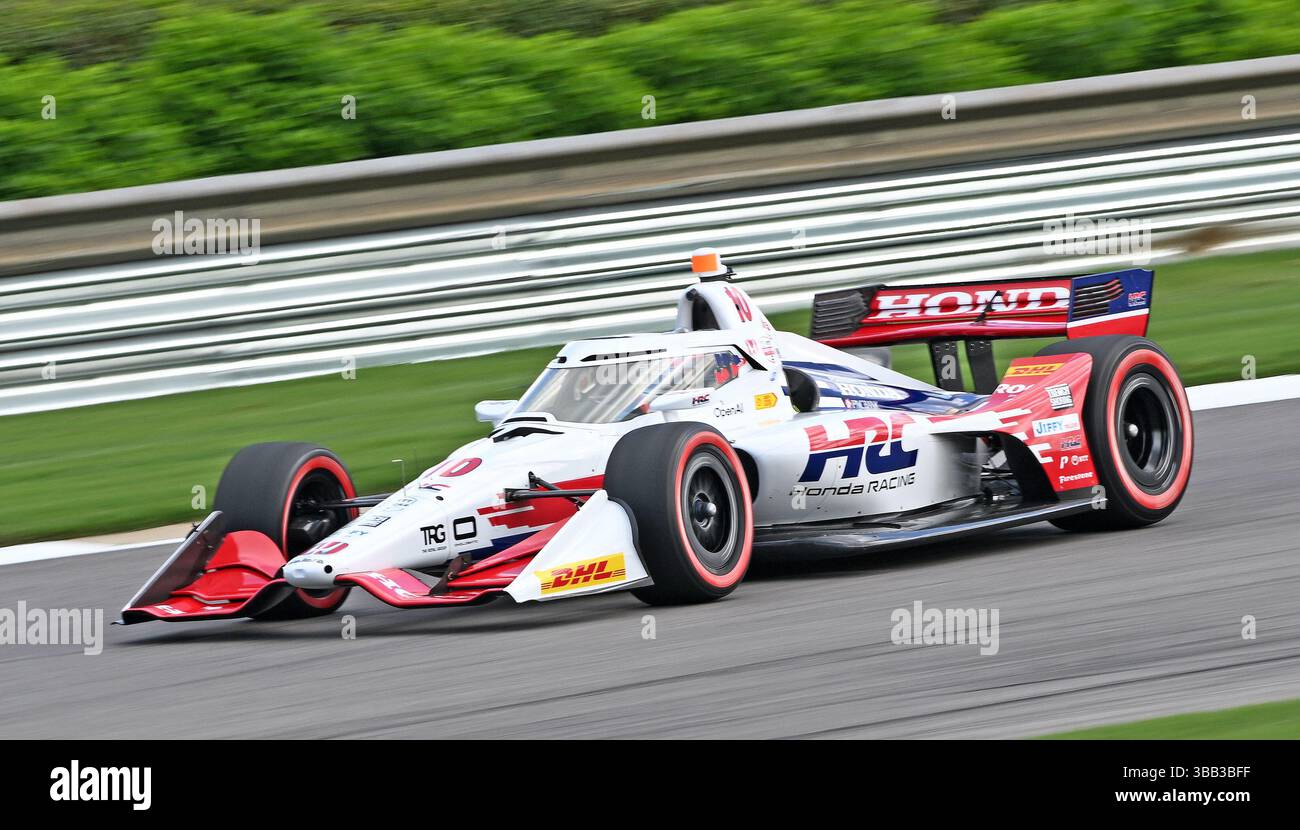Il pilota IndyCar Alex Palou guida il campo al Children's of Alabama Indy Grand Prix il 4 maggio 2025 a Birmingham, Alabama (Mitch White/Image of Sport). Foto Stock
