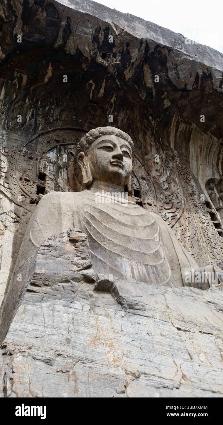 Grotte di Longmen e Tempio del Cavallo bianco: Antico patrimonio buddista di Luoyang, Cina Foto Stock