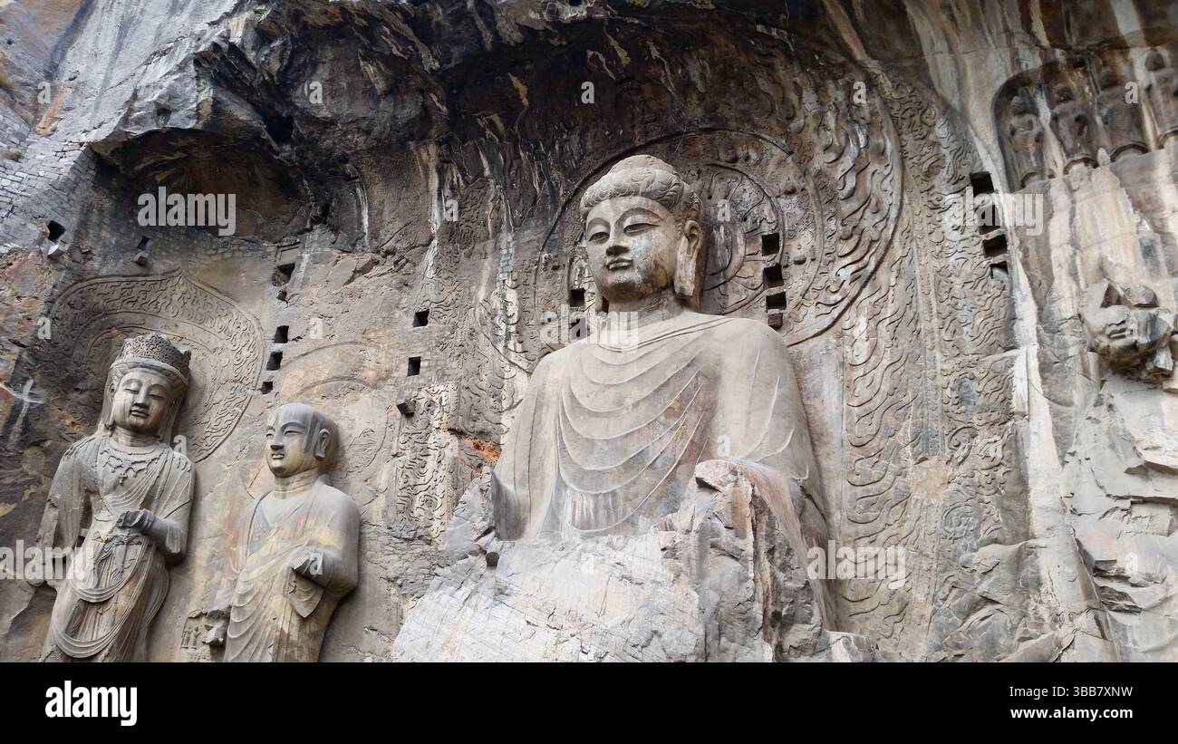 Grotte di Longmen e Tempio del Cavallo bianco: Antico patrimonio buddista di Luoyang, Cina Foto Stock