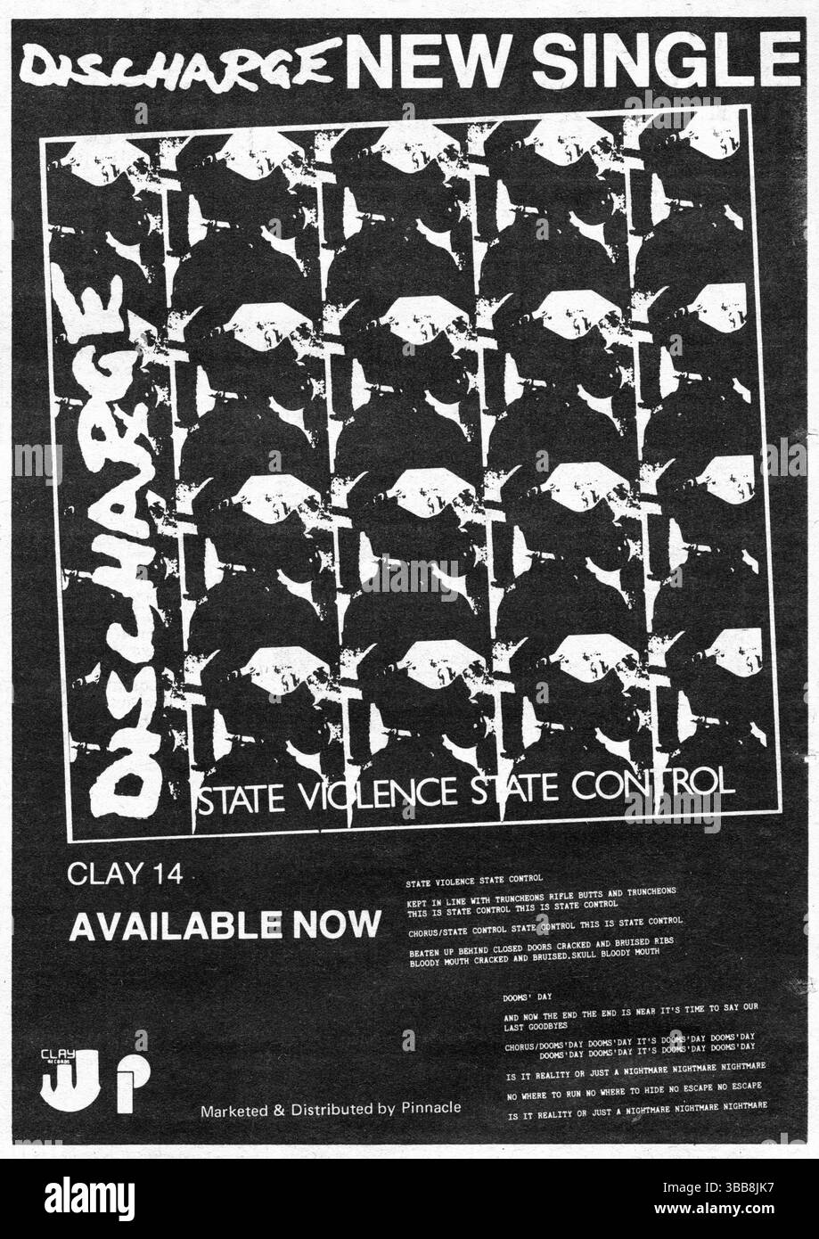 Scarico. Violenza di Stato controllo di stato a lato Doomsday b lato. Clay Records. Annuncio pubblicitario 1982. Gruppo hardcore punk inglese formatosi nel 1977 a Stoke-on-Trent, Staffordshire. Foto Stock