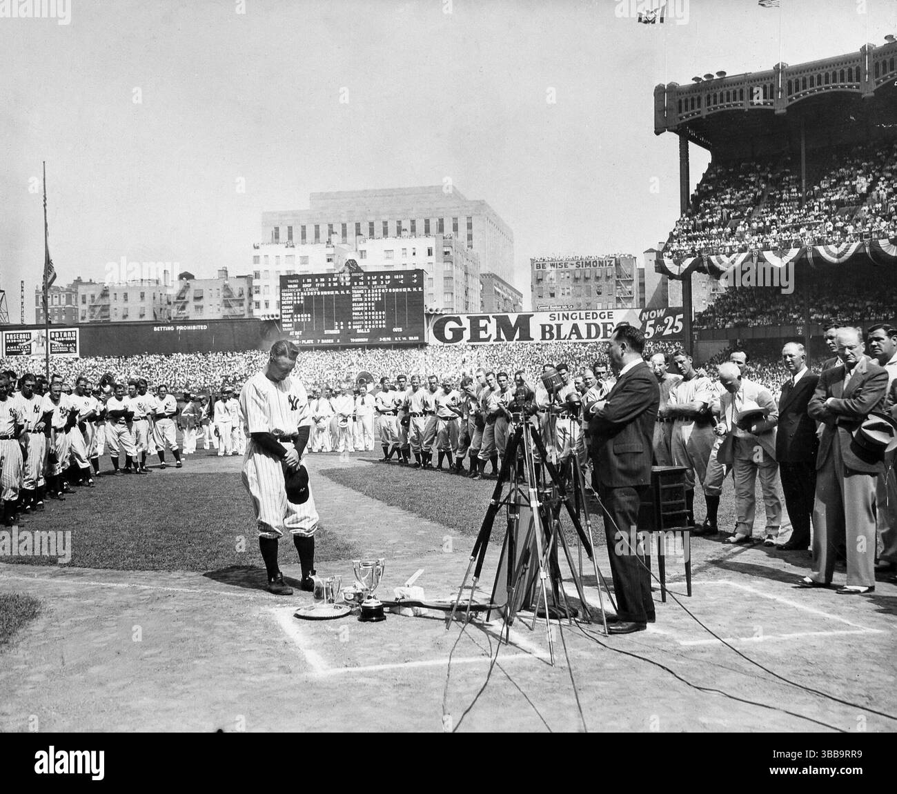 Lou Gehrig Day - The Farewell of Lou Gehrig - Luckiest Man Speech, 1939 Foto Stock