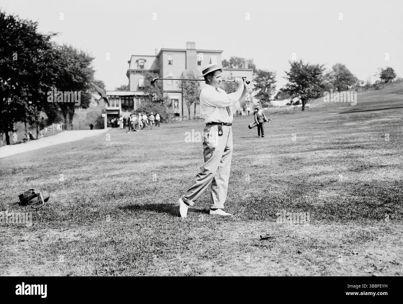 W M Smith gioca a golf il 31 agosto 1908. Foto Stock