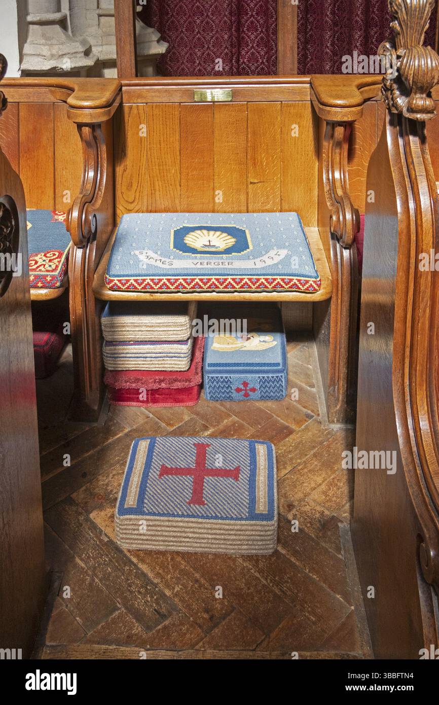Cuscino di Sexton del 1994, fotografia interna, chiesa parrocchiale di St James, Chipping Campden, Cotswolds, Inghilterra, Gran Bretagna Foto Stock