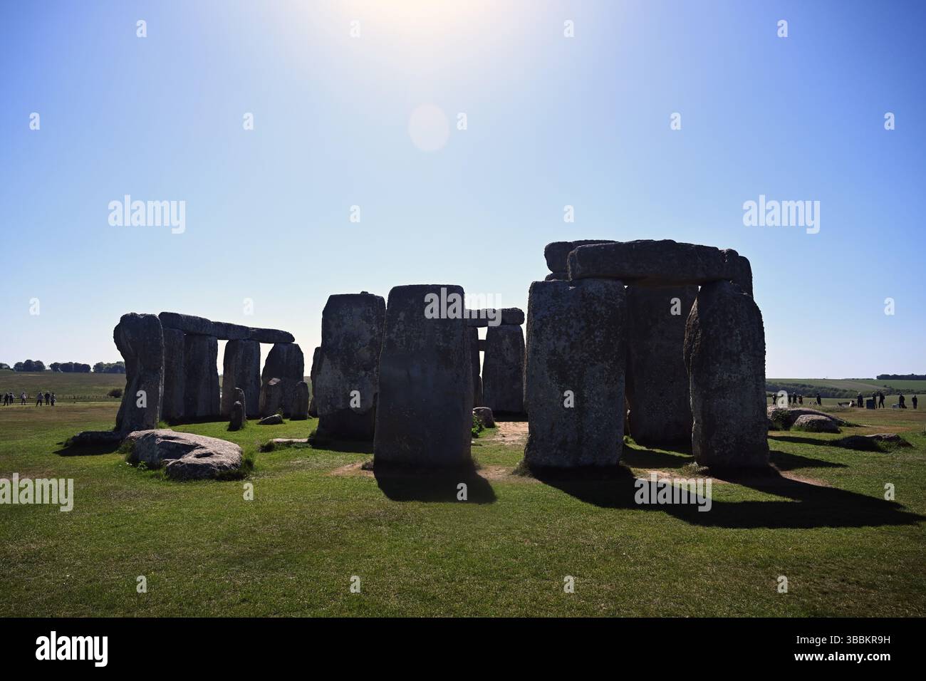 Stonehenge, Salisbury, Inghilterra. 16 maggio 2025. Meteo a Stonehenge. Stonehenge, Salisbury, Inghilterra. Crediti: Brent Clark/Alamy Live News Foto Stock Stonehenge, Salisbury, Inghilterra. 16 maggio 2025. Meteo a Stonehenge. Stonehenge, Salisbury, Inghilterra. Crediti: Brent Clark/Alamy Live News Foto Stock