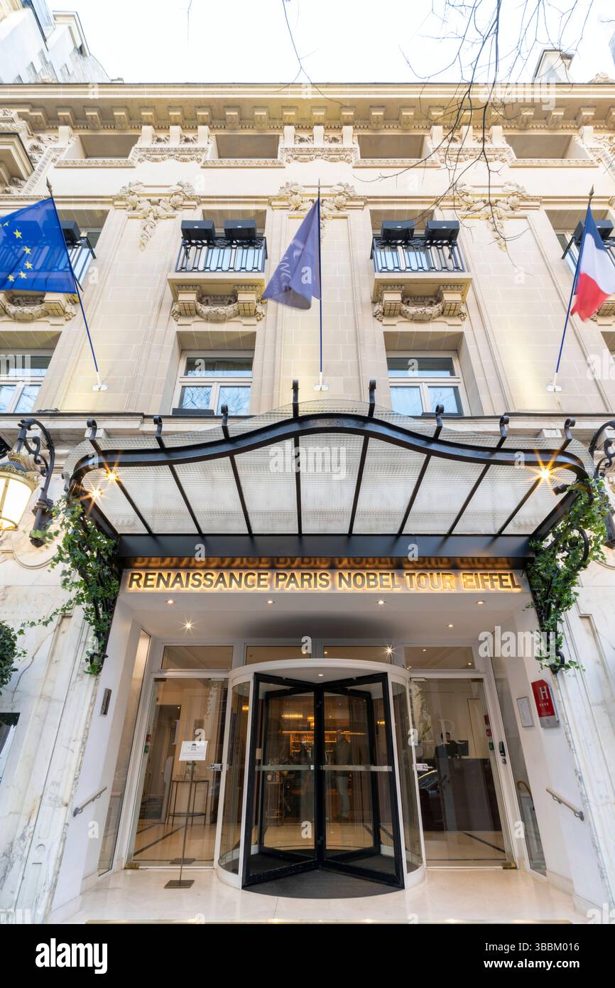 Renaissance Paris Nobel Tour Eiffel Hotel, Parigi, Francia, Europa Foto Stock