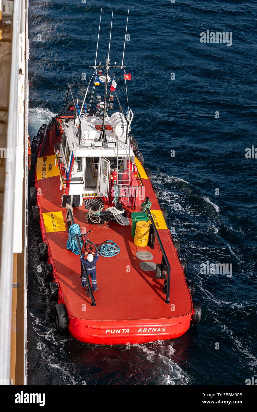 Arrivo e sbarco a Punta Arenas, Cile Foto Stock