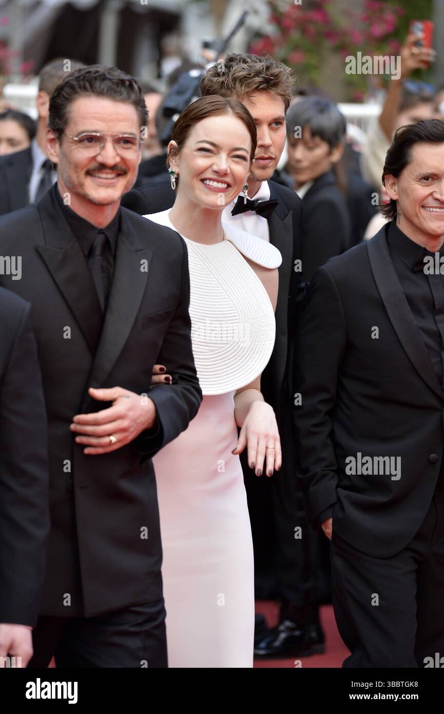 Pedro Pascal ed Emma Stone bei der Eddington Premiere a Cannes AM 16.05 ...