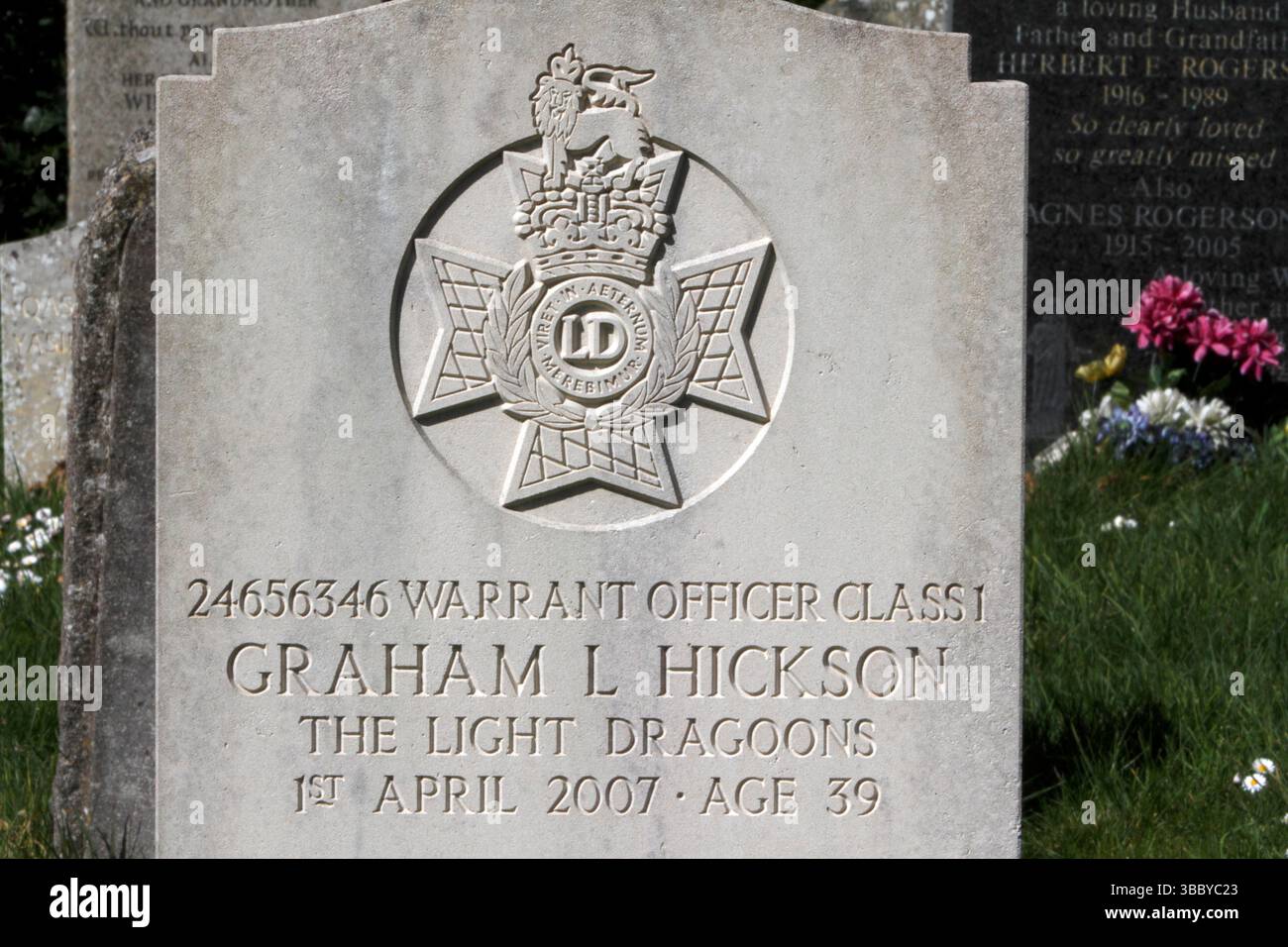 Tomba di guerra del Commonwealth di Graham L Hickson, Dragoni leggeri. Warrant Officer Classe 1 Foto Stock