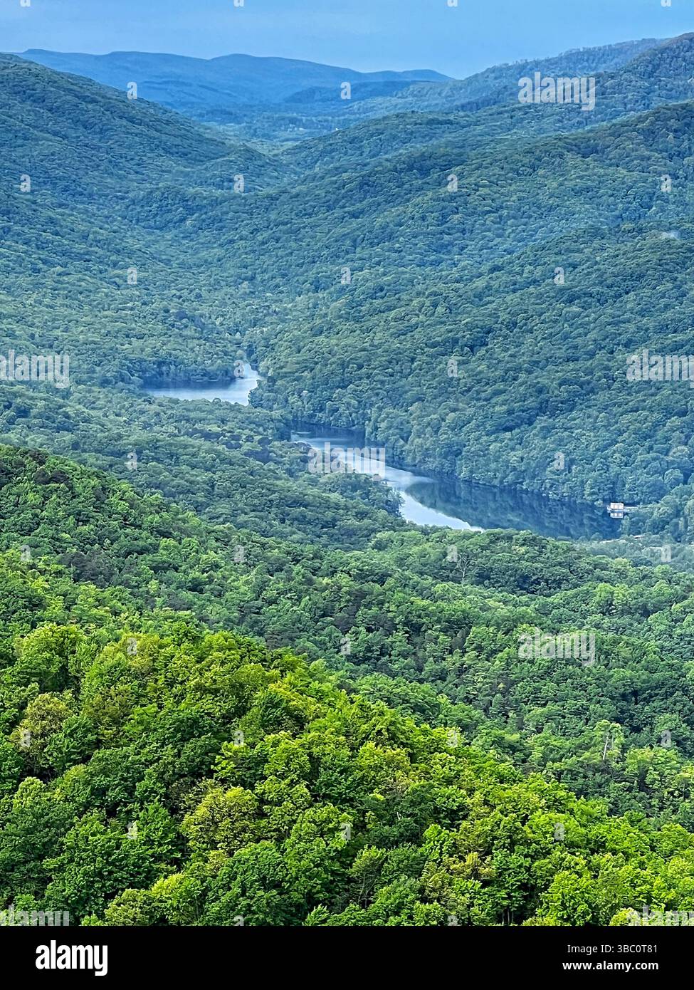 Lago Fern, Middlesboro, Kentucky - Immagine stock catturata con smartphone
