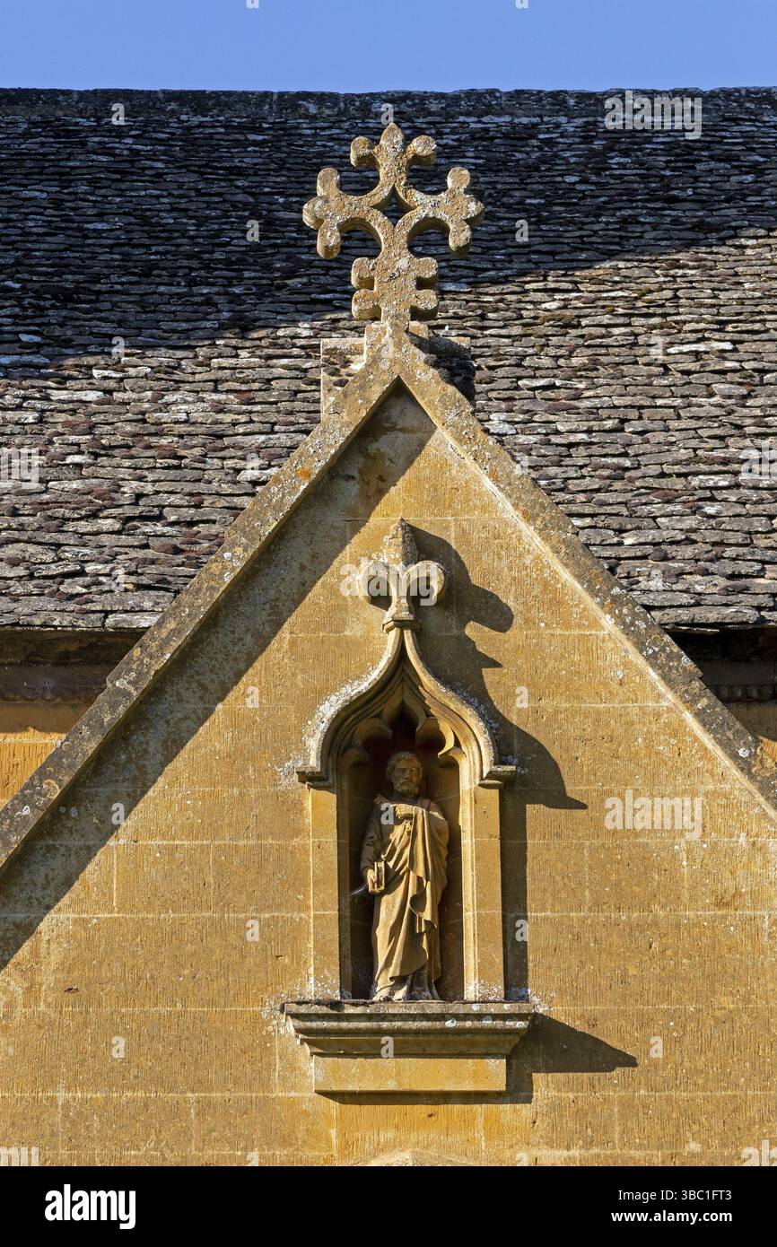 Ritratto, Gable, dettaglio, Chiesa, Stanway, Cotswolds, Inghilterra, Gran Bretagna Foto Stock