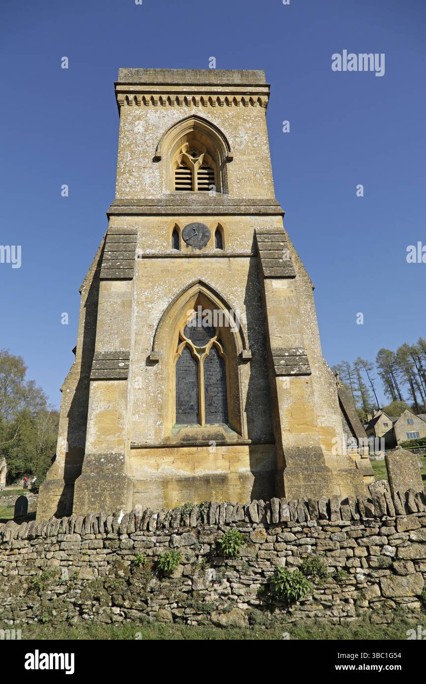 Chiesa di St Barnabas, Snowshill, Cotswolds, Inghilterra, Gran Bretagna Foto Stock