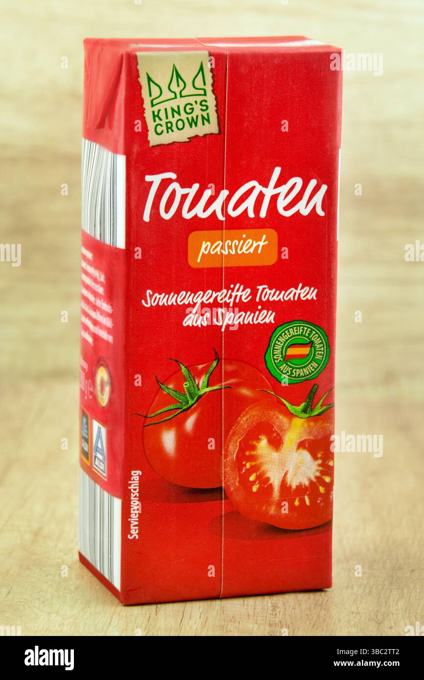 Passierte Tomaten aus Spanien von King's Crown Foto Stock