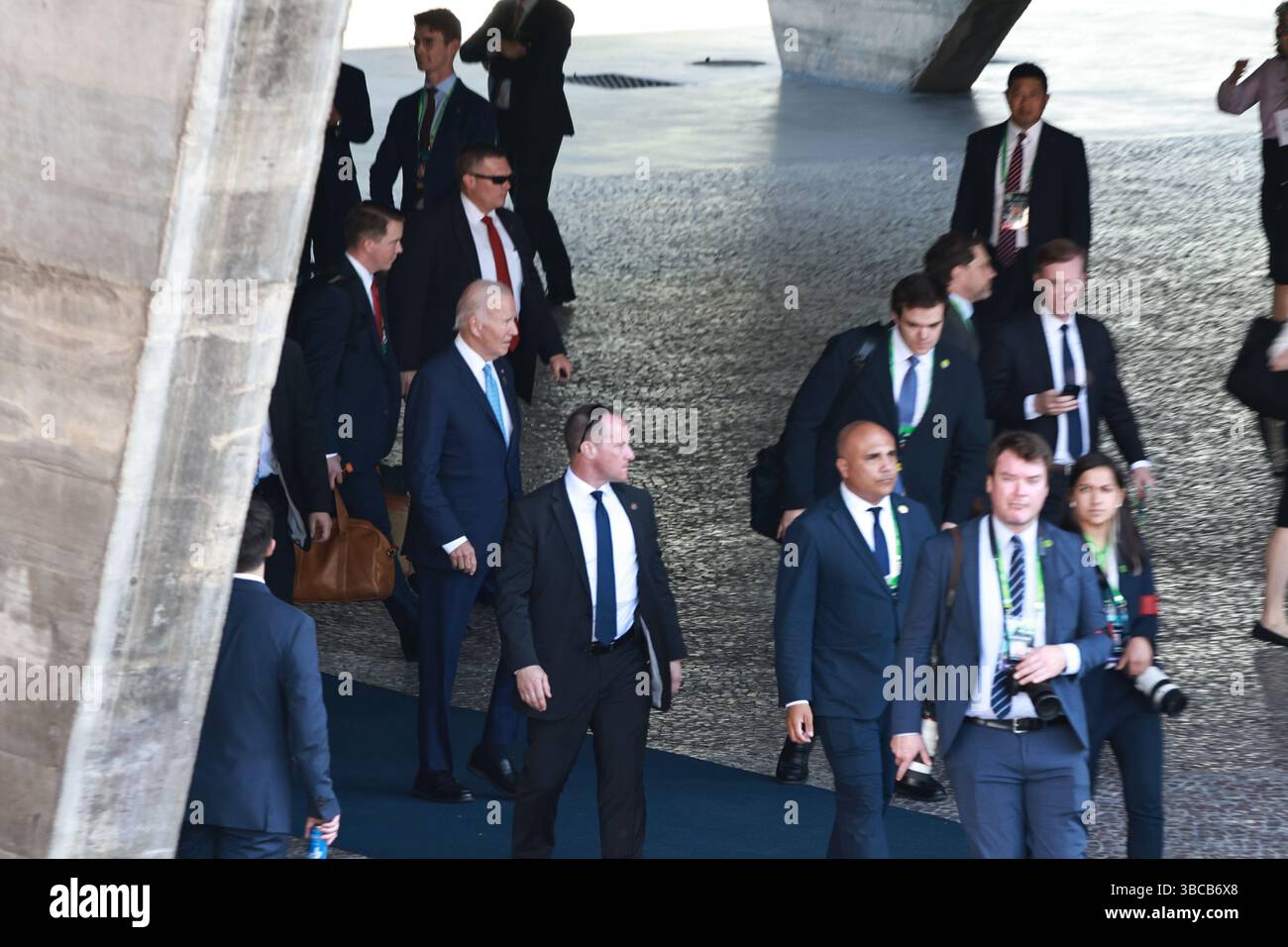 19 maggio 2025, Rio De Janeiro, Rio De Janeiro, Brasile: Rio de janeiro (rj), foto di joe biden/Cancer/president/Disease Ã¢â‚¬ del 18/11/2024, durante la riunione del g20 a rio de janeiro Ã¢â‚¬ in brasile. All'ex presidente degli stati uniti joe biden è stata diagnosticata una forma aggressiva di cancro alla prostata, ha detto il suo ufficio domenica (18). Secondo la dichiarazione, si tratta di un tumore con un punteggio di gleason di 9 (gruppo 5), già con metastasi ossea. Nonostante la sua gravità, la malattia è sensibile agli ormoni, che, secondo i medici, consente un trattamento considerato efficace. (Foto: Leco Viana/Thenews2 Foto Stock