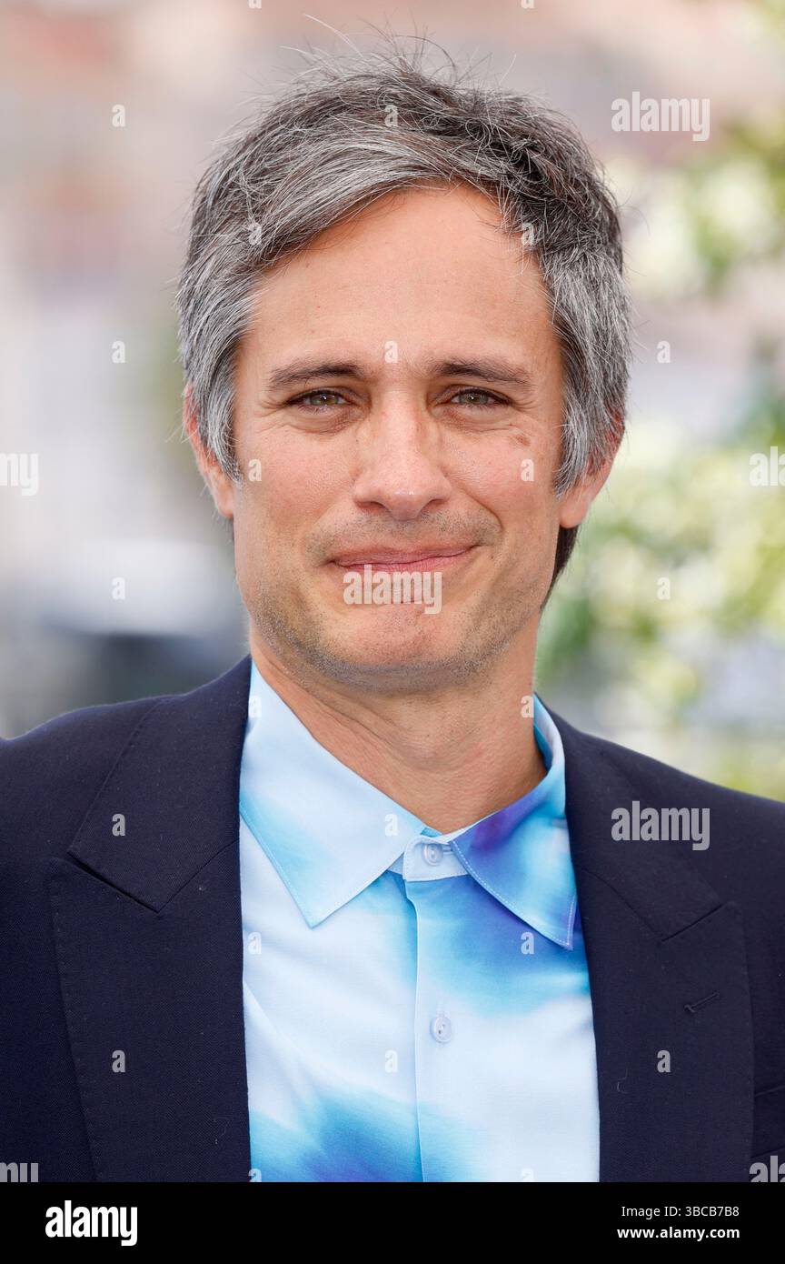 Gael Garcia Bernal beim Photocall zum Kinofilm 'Magalhães / Magallanes / Magellan' auf dem Festival de Cannes 2025 / 78. Internationale Filmfestspiele von Cannes am Palais des Festivals. Cannes, 19.05.2025 Foto Stock
