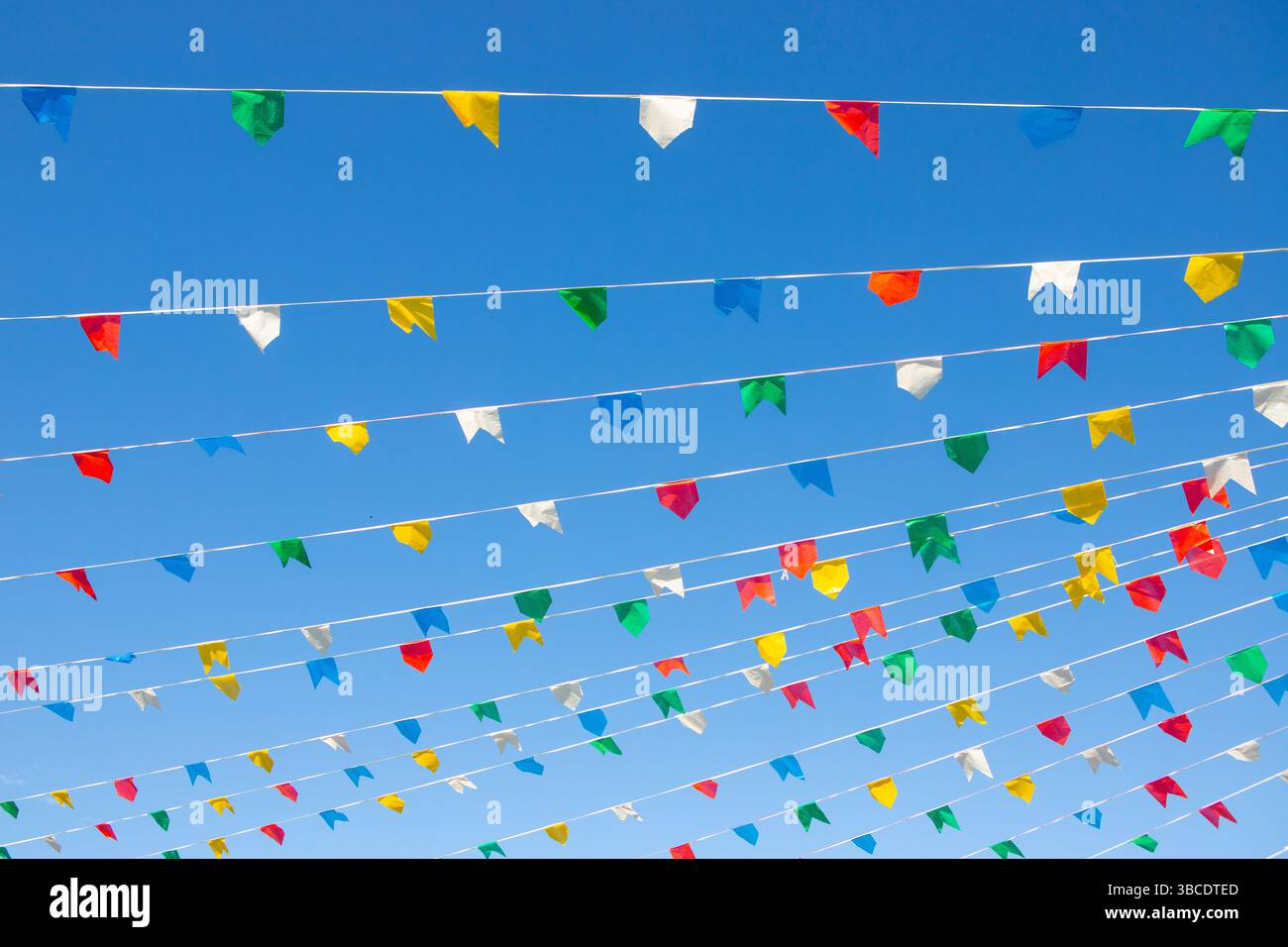 Bandiere decorative per il festival di giugno, un festival molto popolare a Rio de Janeiro, Brasile. Foto Stock