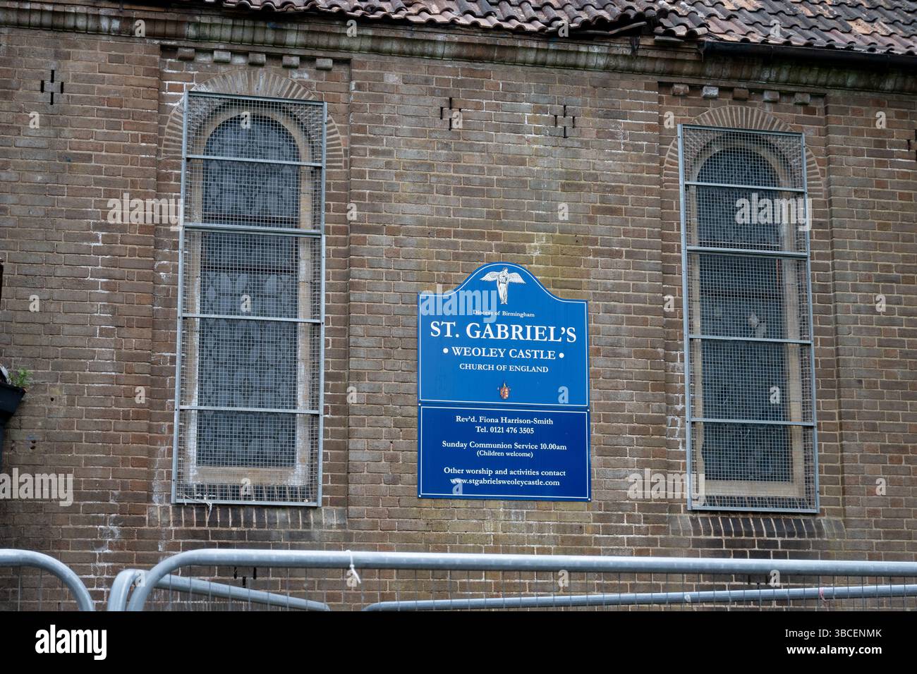 St. Gabriel's Church, Weoley Castle, Birmingham, West Midlands, Inghilterra, REGNO UNITO Foto Stock