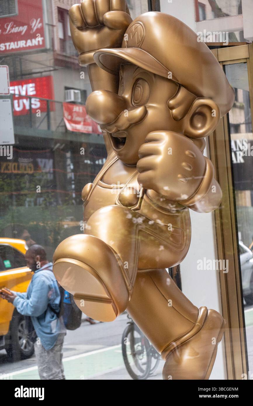 Il Nintendo store si trova al 10 Rockefeller Center di Midtown Manhattan, 2025, New York City, Stati Uniti Foto Stock