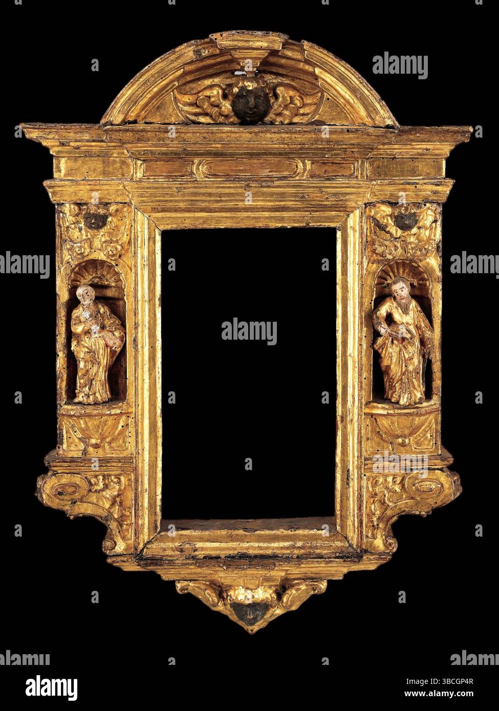 Cornice per tabernacolo dorato - dettaglio rinascimentale veronese italiano - Arte religiosa Foto Stock