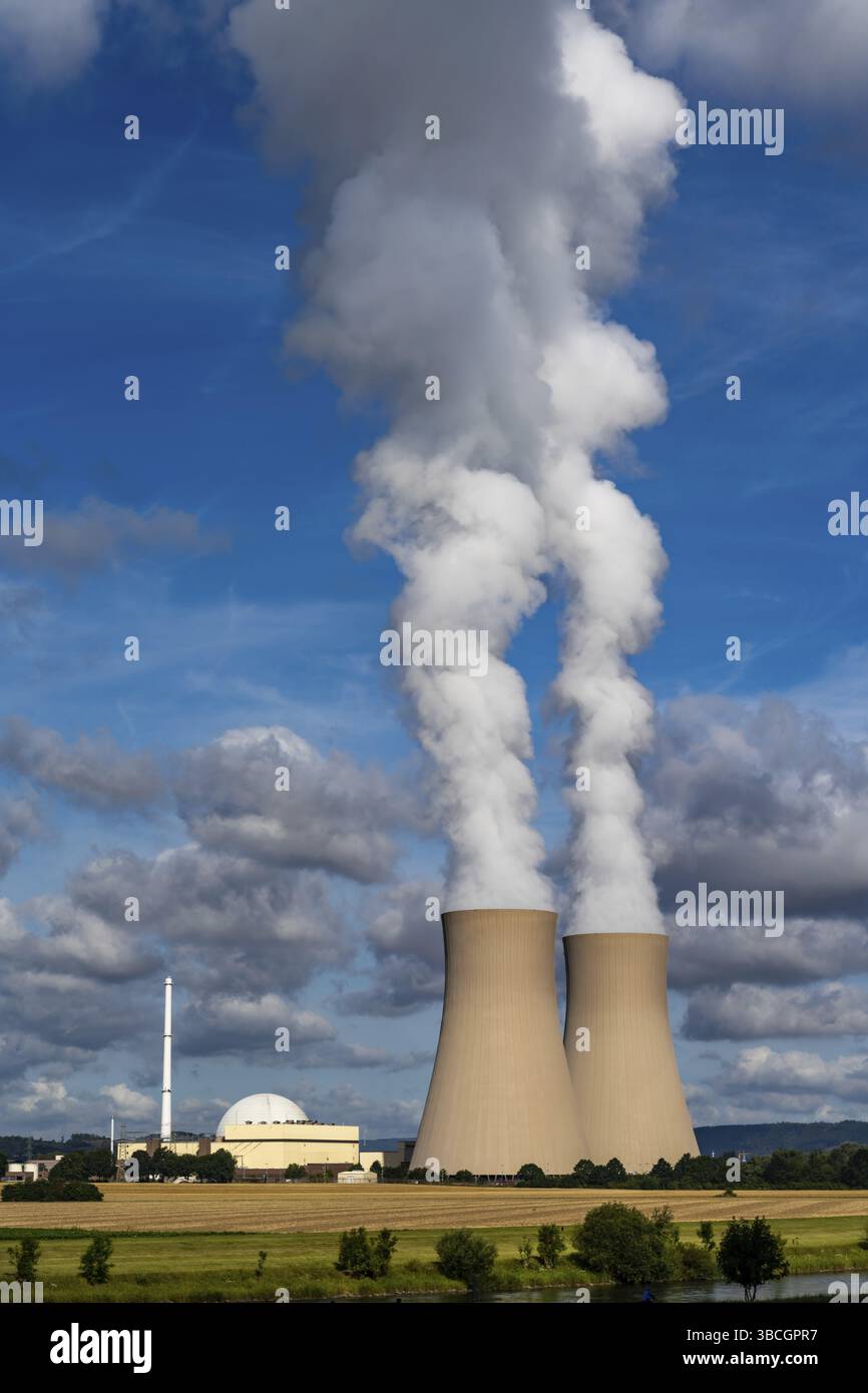Germania - 3 agosto 2020: Vista della centrale nucleare di Grohnde a Emmerthal, bassa Sassonia Foto Stock