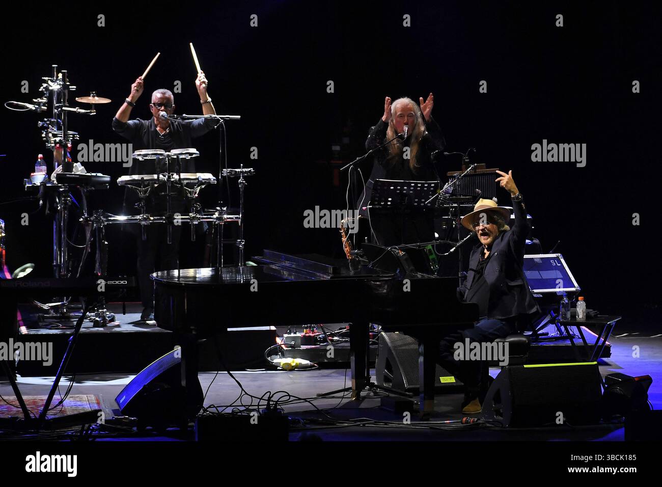 REGNO UNITO. 19 maggio 2025. LONDRA, INGHILTERRA - 19 MAGGIO: Daryl Hall si esibisce alla Royal Albert Hall il 19 maggio 2025 a Londra, Inghilterra.CAP/Mar © Mar/Capital Pictures Credit: Capital Pictures/Alamy Live News Foto Stock