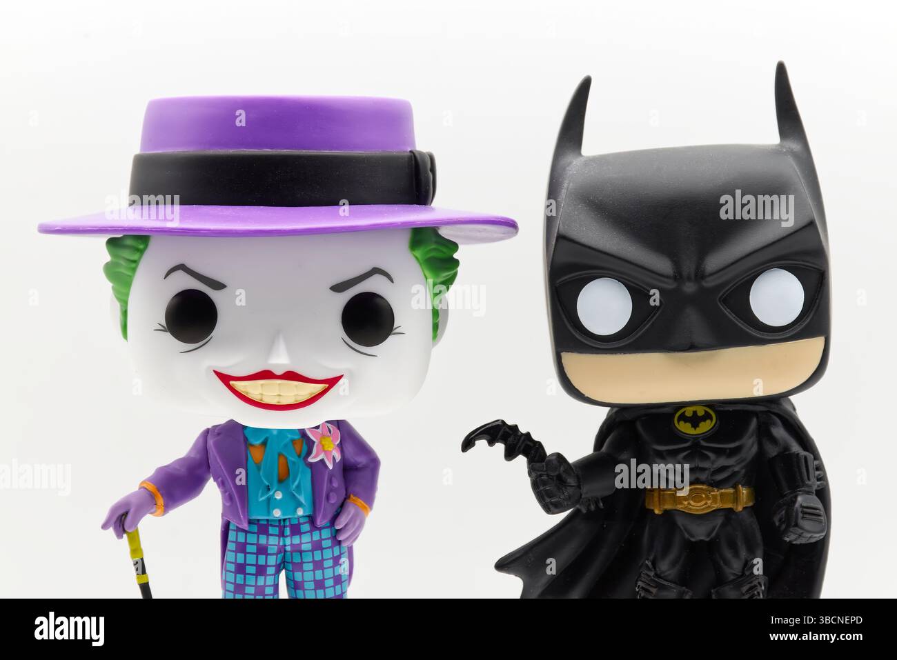 Batman e il Joker, dal film Batman del 1989. Action figure in vinile da collezione di Funko Pop. Foto Stock
