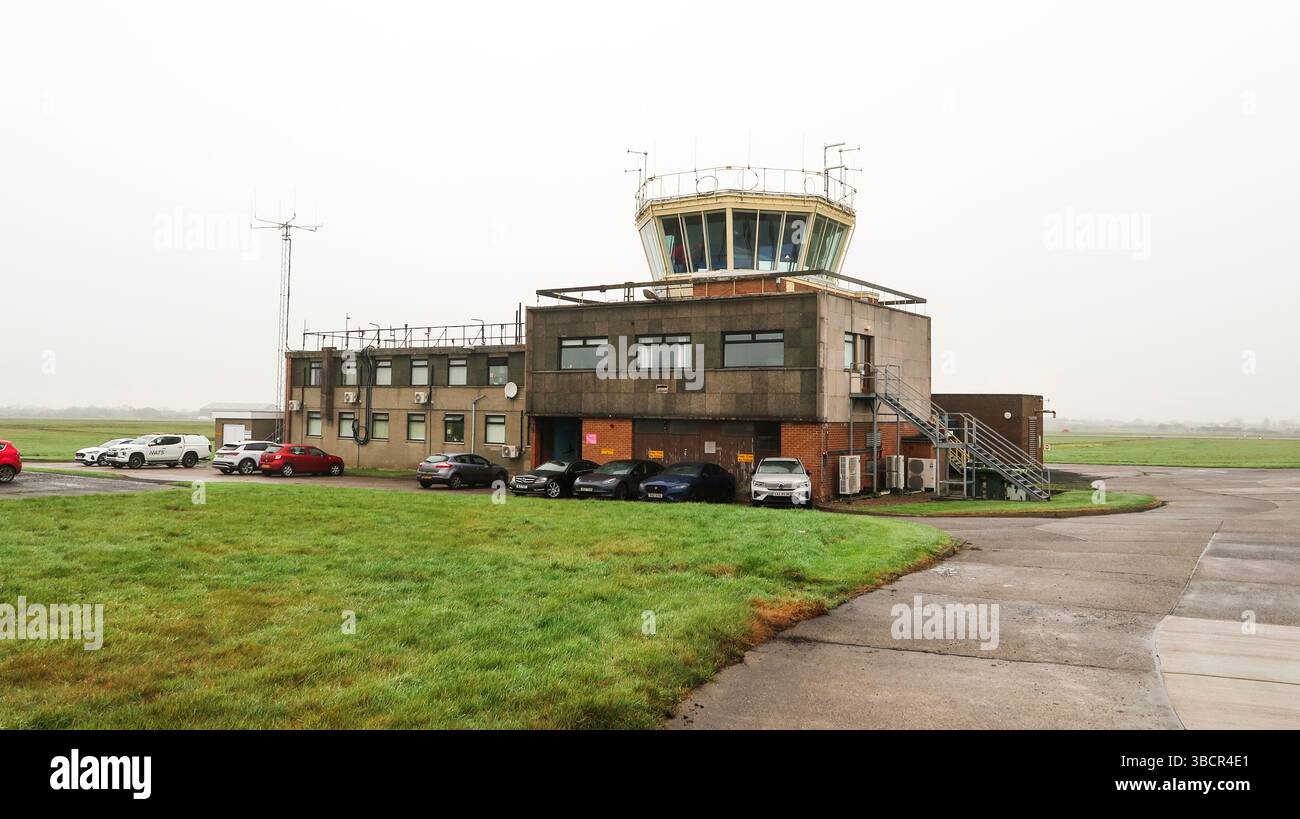 Torre di controllo del traffico aereo Aeroporto Internazionale di Belfast Foto Stock