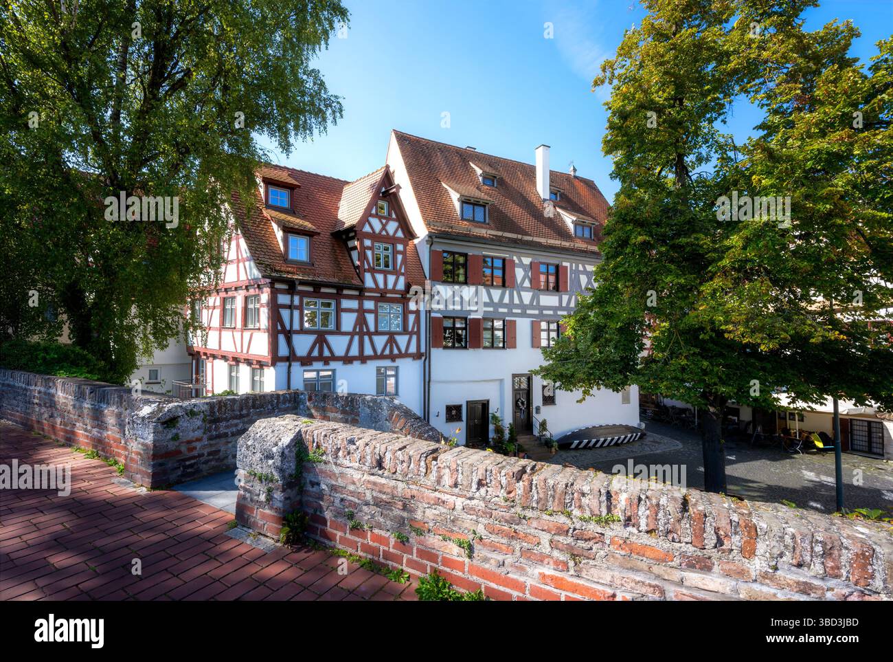 Centro storico di Ulm (Germania) alle mura della città Foto Stock