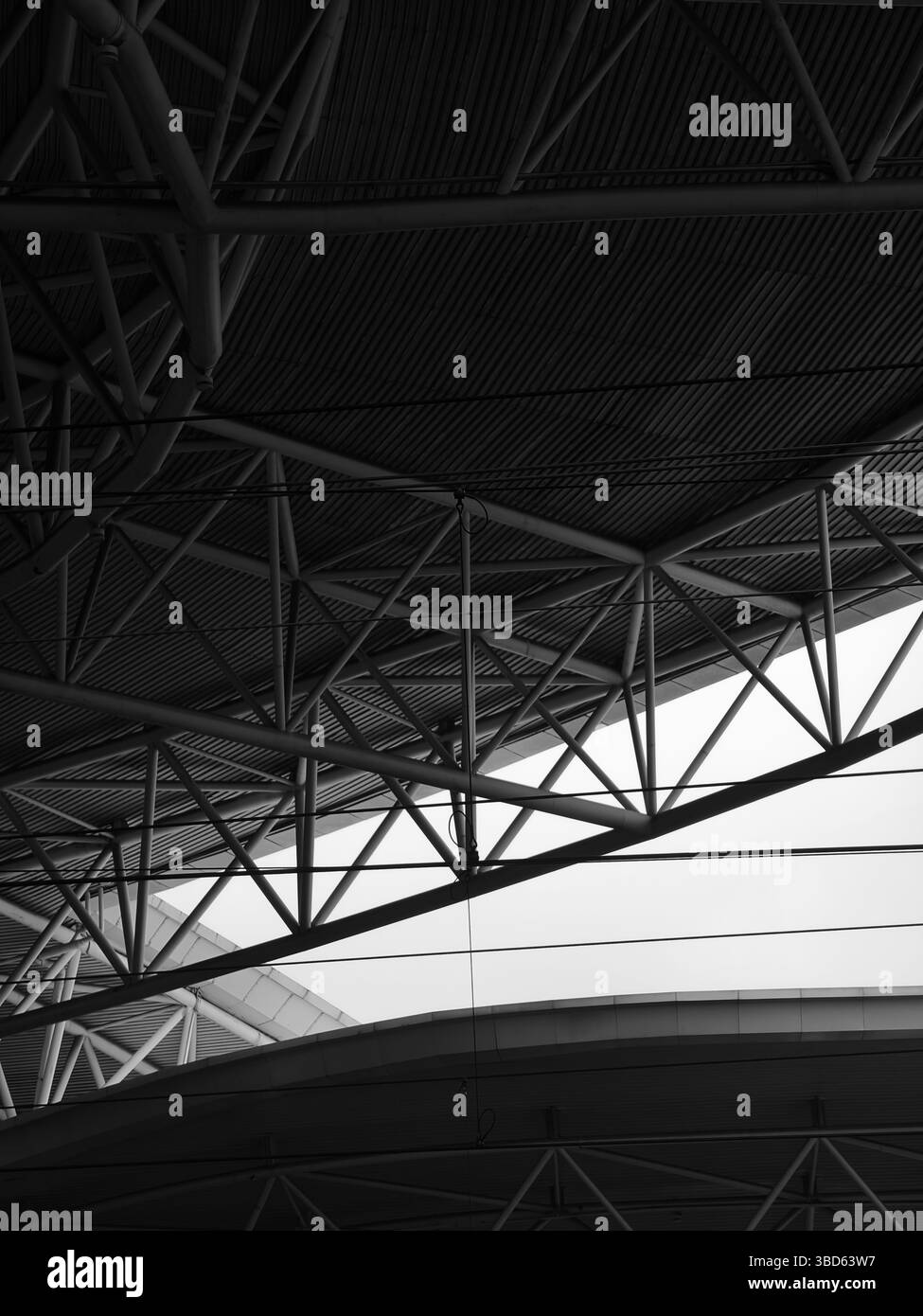 moderno soffitto per ufficio di giorno Foto Stock