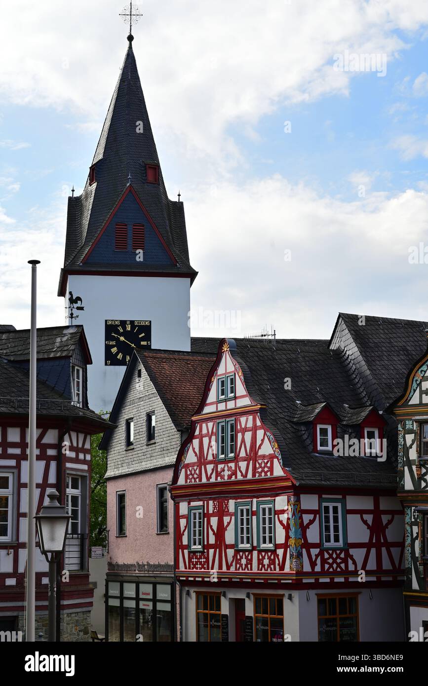 Casa in legno e torre delle streghe a Idstein, Germania Foto Stock