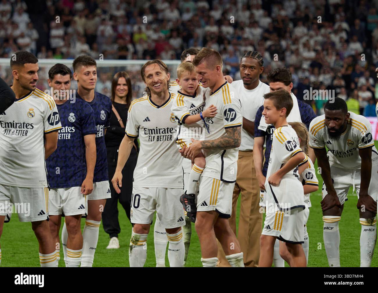 Toni Kroos, nella sua ultima partita prima del ritiro allo stadio Santiago Bernabeu. Foto Stock