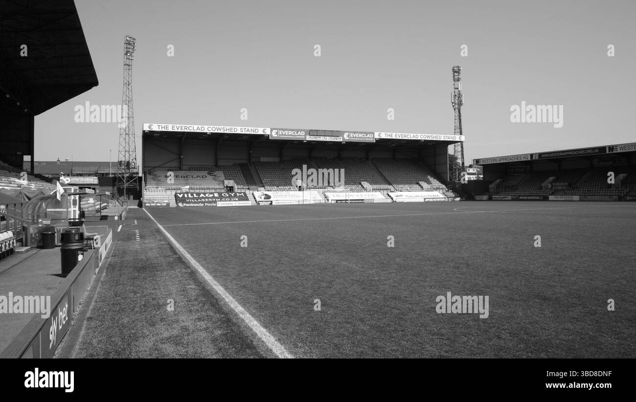 All'interno dello stadio di Prenton Park, sede del Tranmere Rovers Football Club, Birkenhead, Merseyside, Regno Unito, Europa. Foto Stock