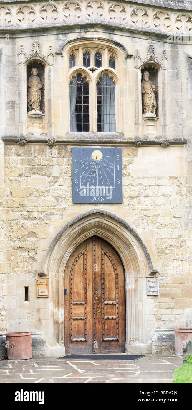 Ex chiesa di San Pietro nella Chiesa cristiana orientale, ora biblioteca del college presso St Edmund (Teddy) Hall College, Università di Oxford, Inghilterra. Foto Stock