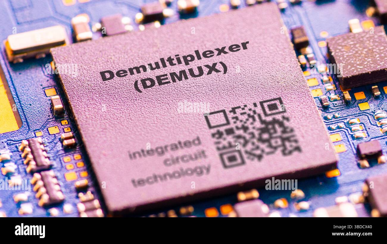Demultiplexer (DEMUX). Microchip per l'instradamento di un singolo segnale di ingresso a una delle diverse uscite. Foto Stock