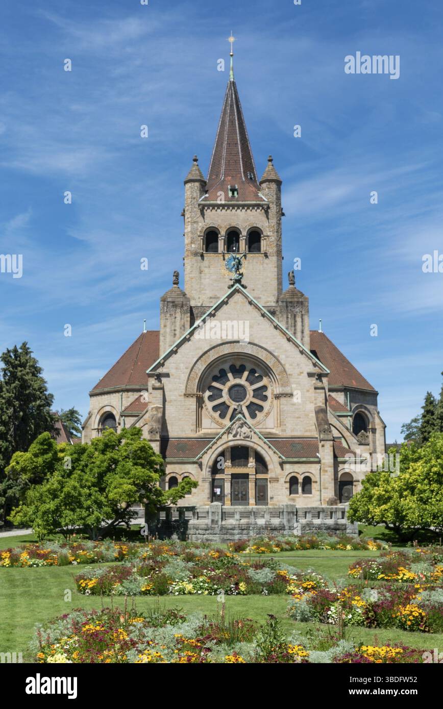 Una vista sulla storica chiesa di Pauluskirche nel centro di Basilea Foto Stock