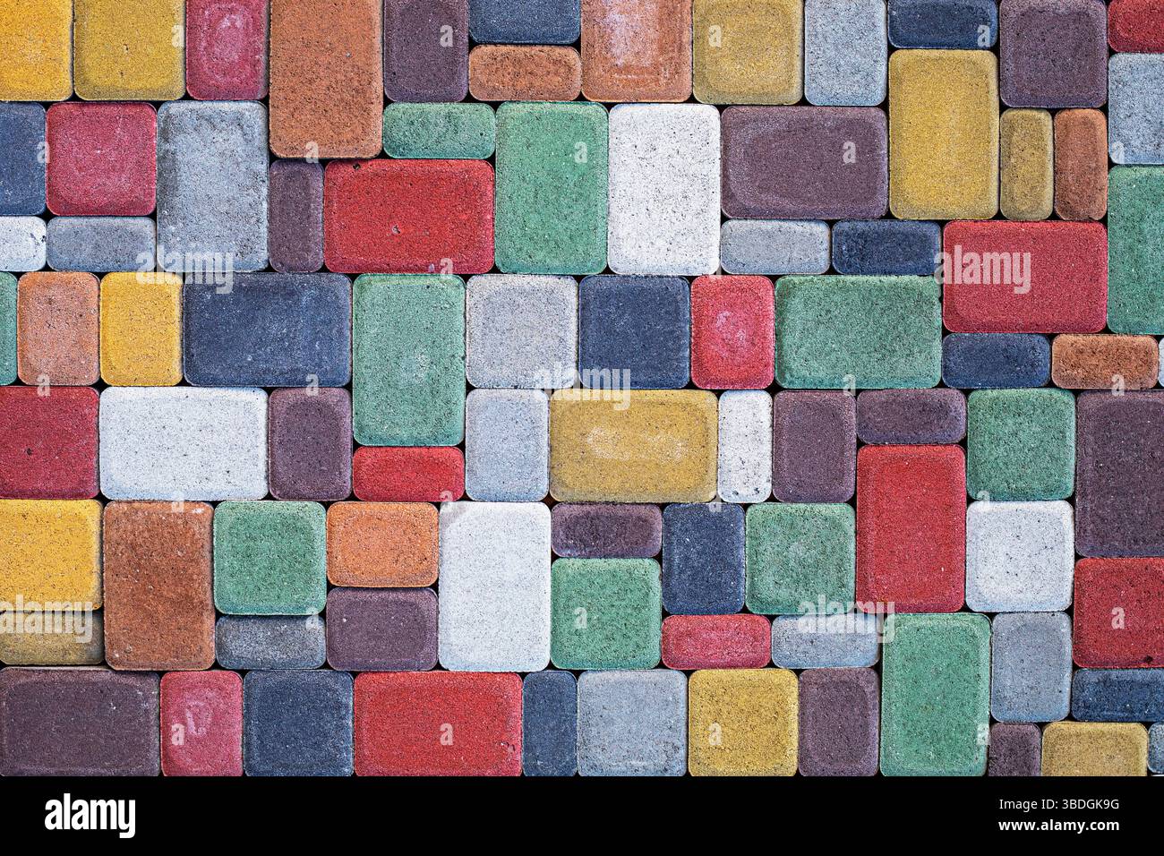 piastrelle multicolore di diversi formati per interni ed esterni Foto Stock