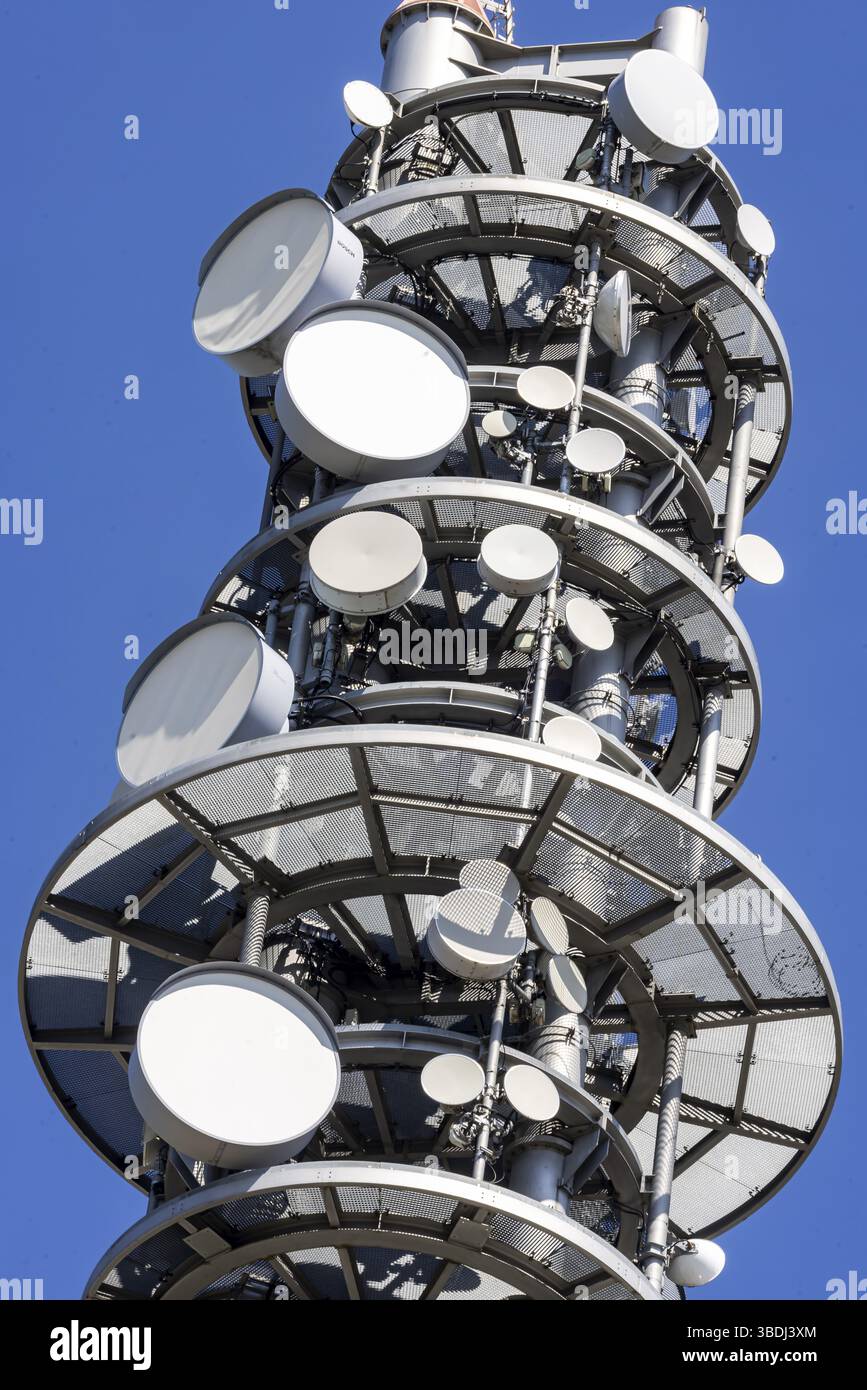 Deutsche Telekom Science Park radio Tower in Science Park II Ulm, Baden-Wuerttemberg, Germania, Europa Foto Stock