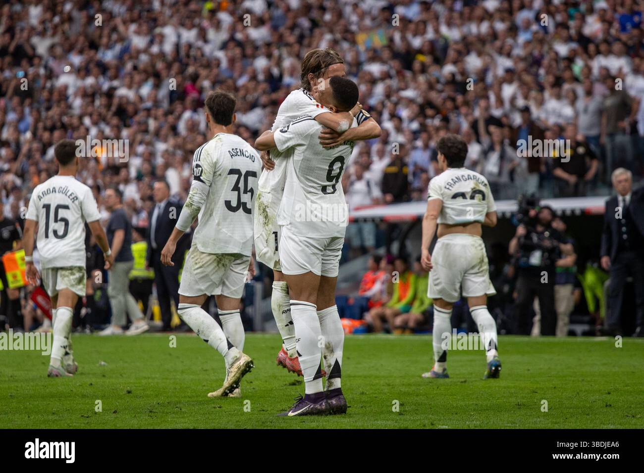 Madrid, Spagna. 24 maggio 2025. Kilyan Mbappe, giocatore del Real Madrid in azione durante la partita EA SPORTS la Liga tra Real Madrid e Real Sociedad allo stadio Santiago Bernabéu. Punteggio finale: Real Madrid 2:0 Real Sociedad. Crediti: D. Canales Carvajal/Alamy Live News Foto Stock