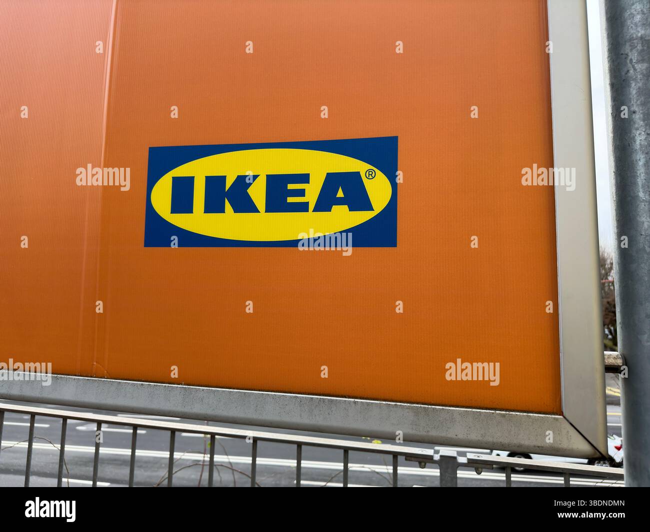 Ginevra, Svizzera - 14 gennaio 2023: Cartello IKEA Store. Foto Stock
