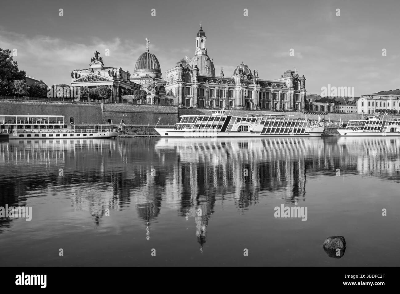 Dresda, lo stato federale tedesco della città di Sassonia, fiume, vecchia europa Foto Stock