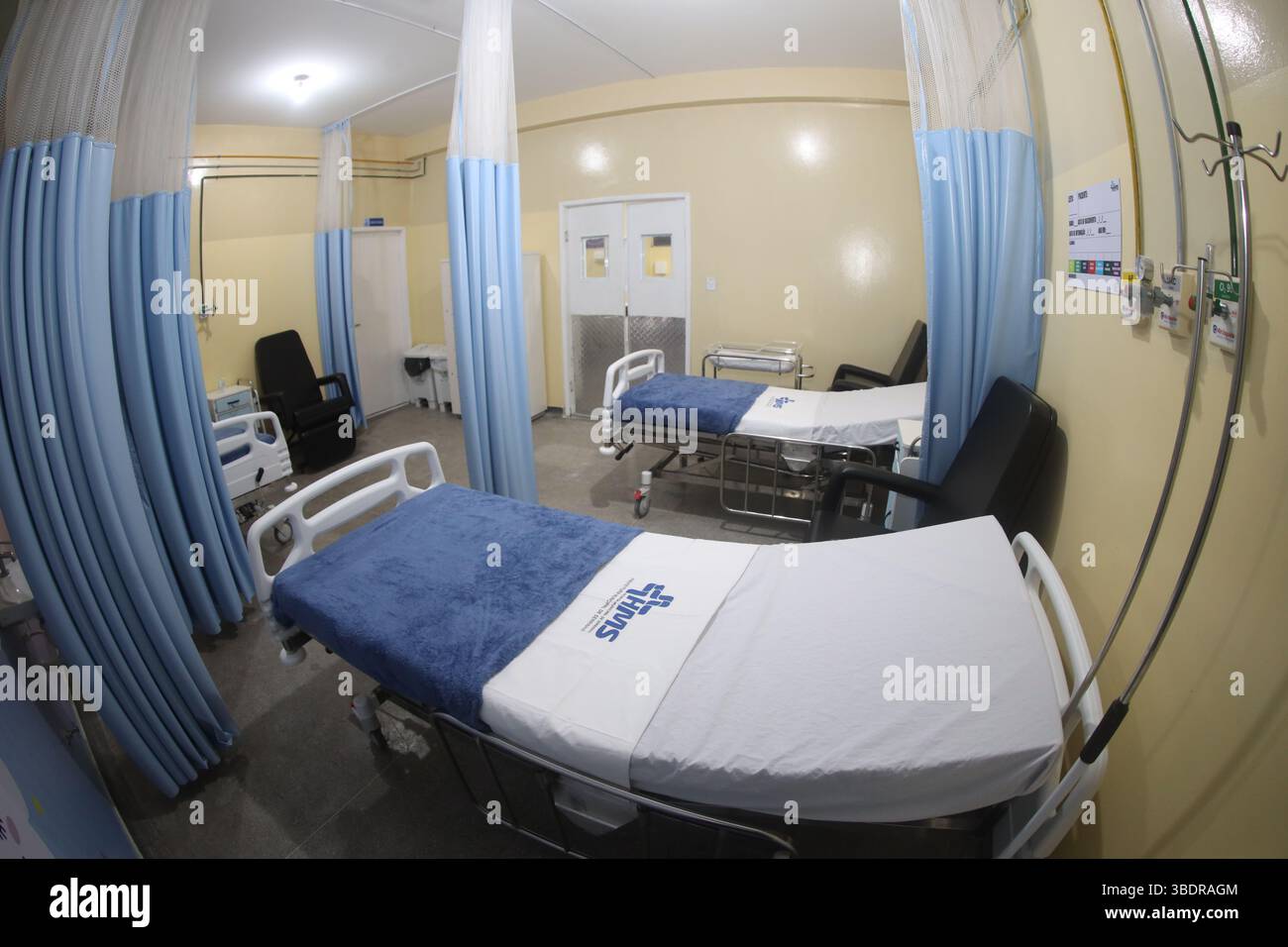 Serrinha, bahia, brasile - 8 marzo 2025: Vista di un reparto in un ospedale pubblico di maternità nella città di Serinha in Bahia. Foto Stock