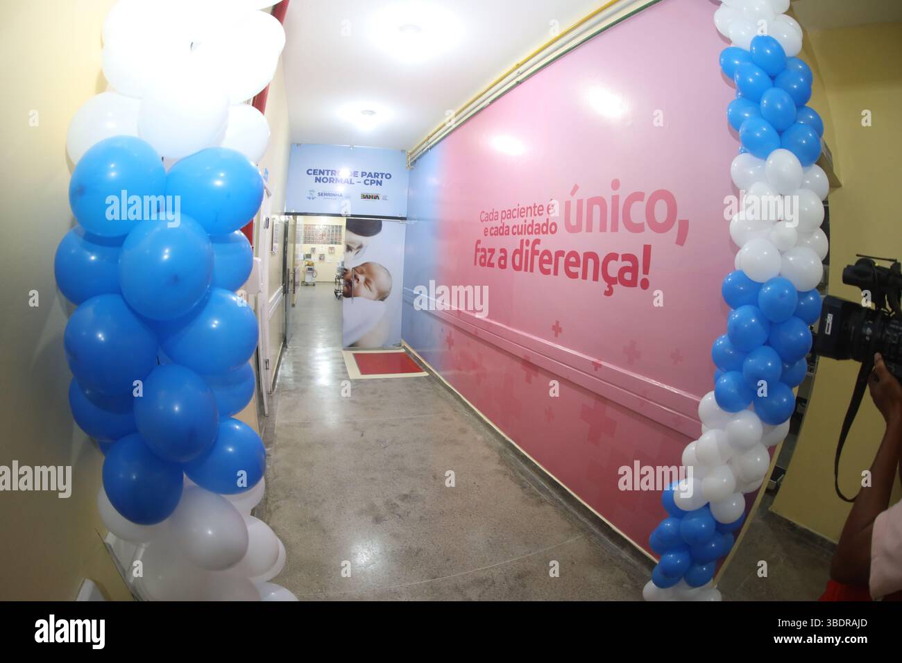 Serrinha, bahia, brasile - 8 marzo 2025: Vista di un reparto in un ospedale pubblico di maternità nella città di Serinha in Bahia. Foto Stock